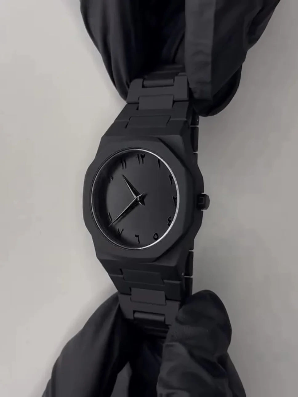 Black Aura Quartz Watch – Lightweight Design | Butterfly Lock, Premium Quality & Finish | Best Quality Analog Watch For Boys