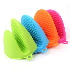 1 Pair Silicon Pot Holder.